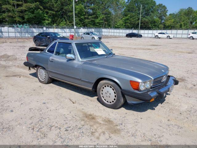  Salvage Mercedes-Benz 560