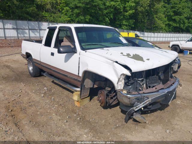  Salvage Chevrolet C1500