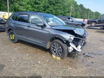  Salvage Volkswagen Tiguan