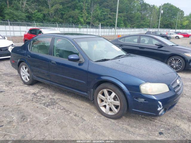  Salvage Nissan Maxima
