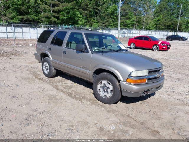 Salvage Chevrolet Blazer