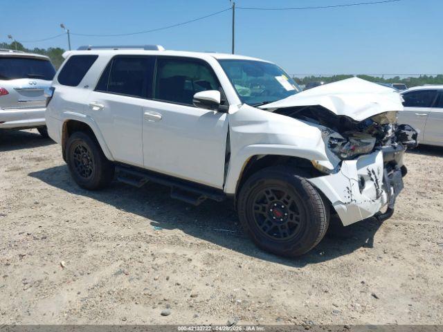  Salvage Toyota 4Runner