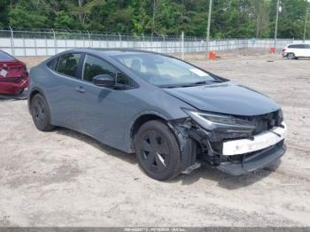  Salvage Toyota Prius
