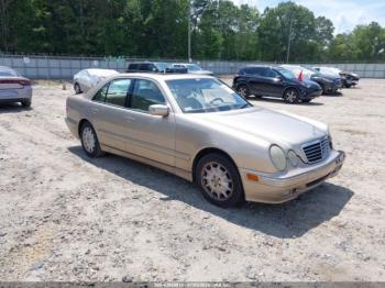  Salvage Mercedes-Benz E-Class