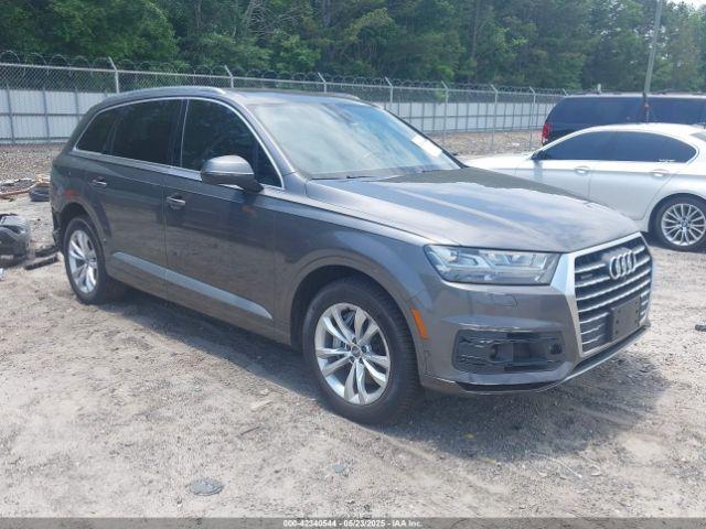  Salvage Audi Q7