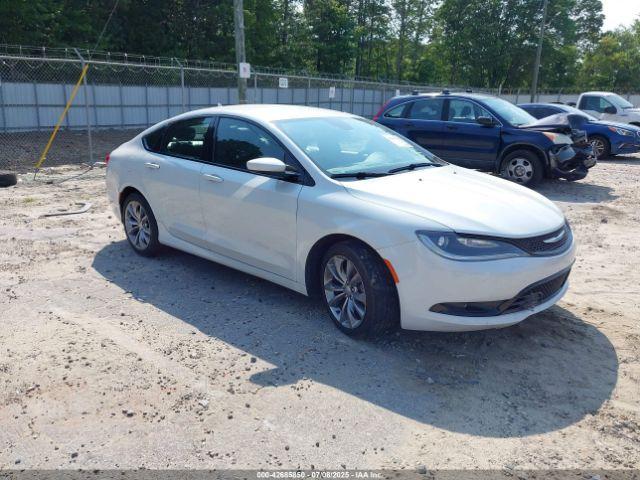  Salvage Chrysler 200