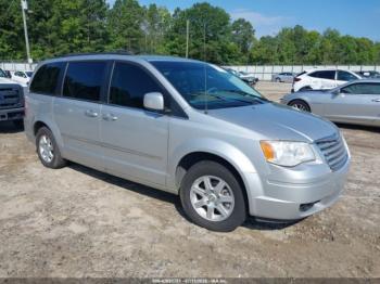  Salvage Chrysler Town & Country