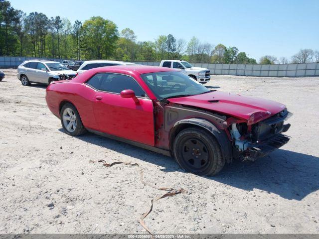  Salvage Dodge Challenger