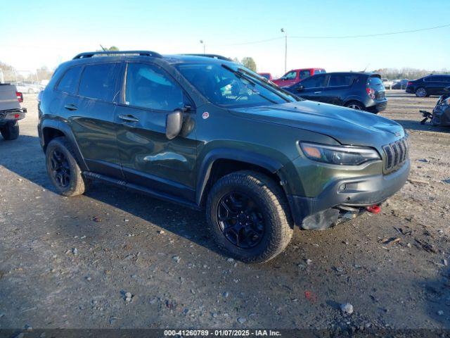  Salvage Jeep Cherokee