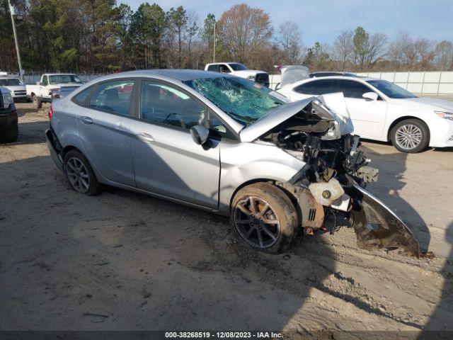  Salvage Ford Fiesta