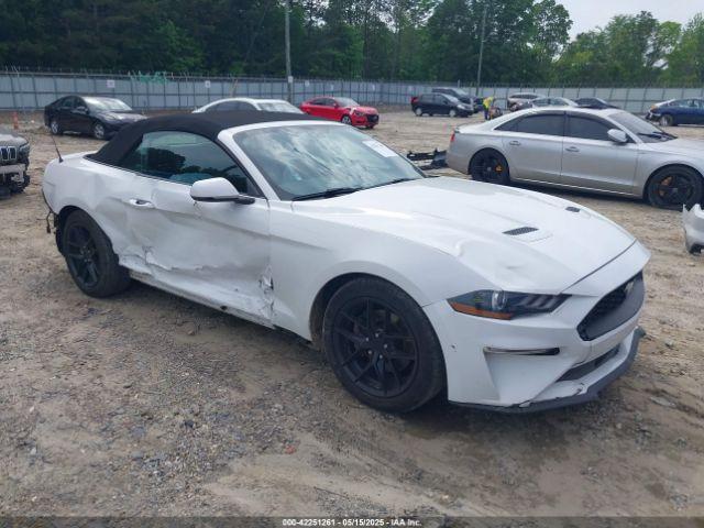  Salvage Ford Mustang