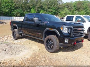  Salvage General Motors Sierra 2500HD