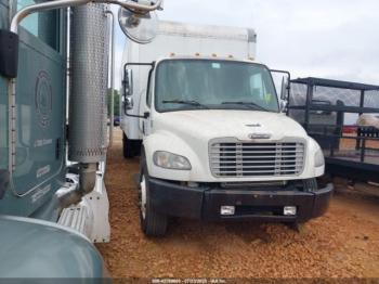  Salvage Freightliner M2 106