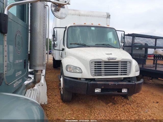  Salvage Freightliner M2 106