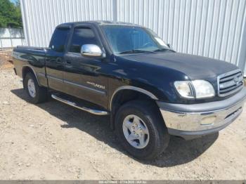  Salvage Toyota Tundra