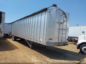  Salvage Peerless Trailer