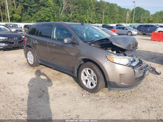 Salvage Ford Edge