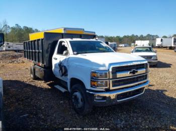  Salvage Chevrolet Silverado 6500hd