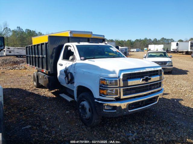  Salvage Chevrolet Silverado 6500hd