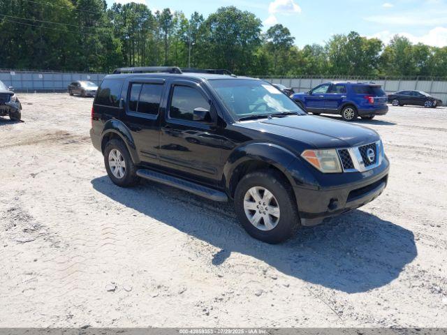  Salvage Nissan Pathfinder