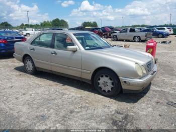  Salvage Mercedes-Benz E-Class