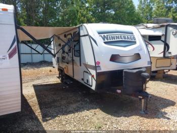  Salvage Winnebago 2306bhs