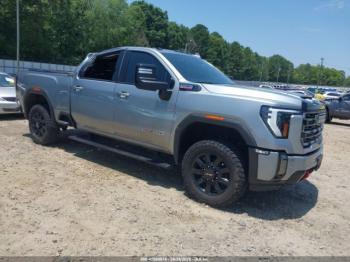  Salvage General Motors Sierra 2500HD