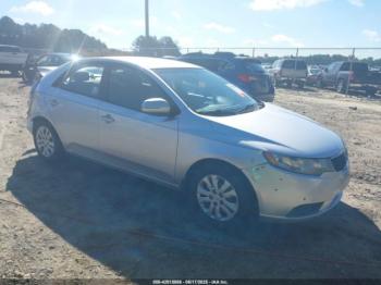  Salvage Kia Forte