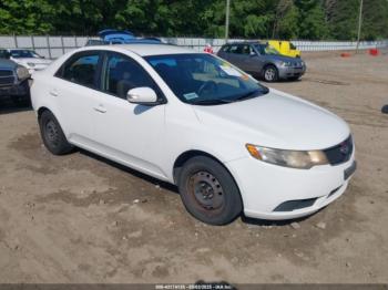  Salvage Kia Forte