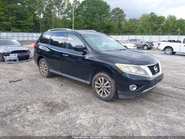  Salvage Nissan Pathfinder