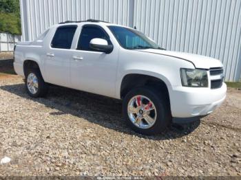  Salvage Chevrolet Avalanche 1500