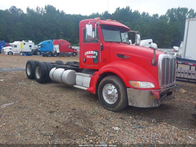  Salvage Peterbilt 386
