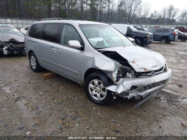 Salvage Kia Sedona