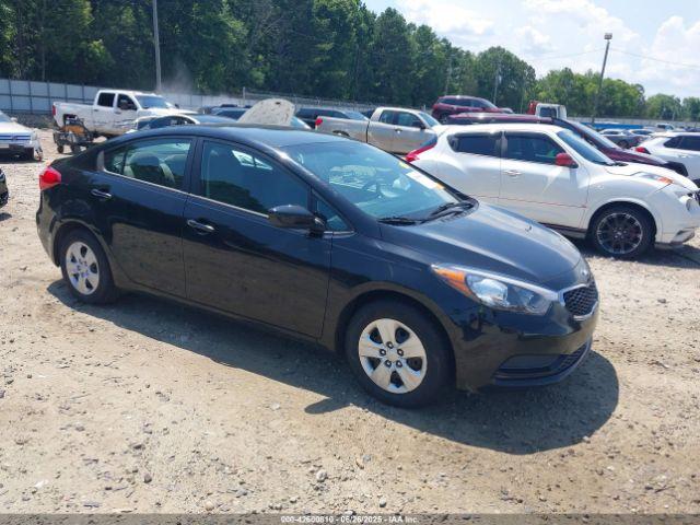  Salvage Kia Forte