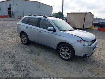  Salvage Mitsubishi Outlander