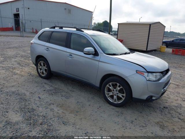  Salvage Mitsubishi Outlander
