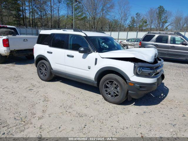  Salvage Ford Bronco