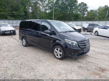  Salvage Mercedes-Benz Metris