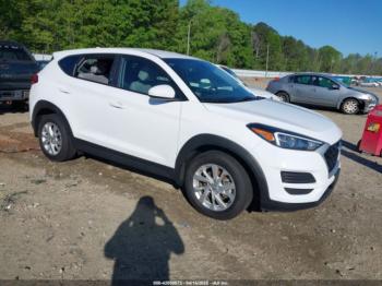  Salvage Hyundai TUCSON