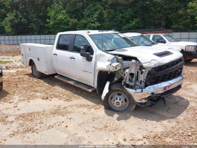  Salvage Chevrolet Silverado 3500