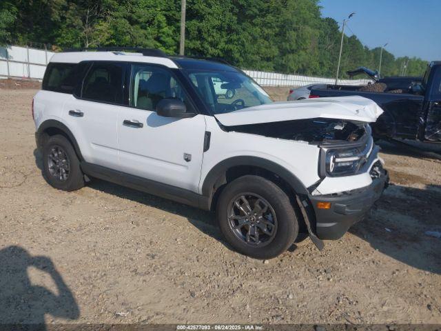  Salvage Ford Bronco