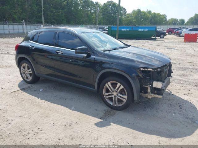  Salvage Mercedes-Benz GLA