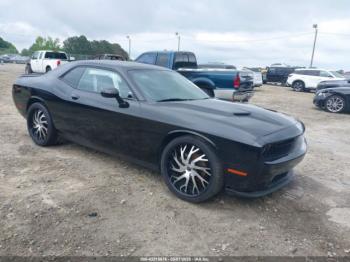  Salvage Dodge Challenger