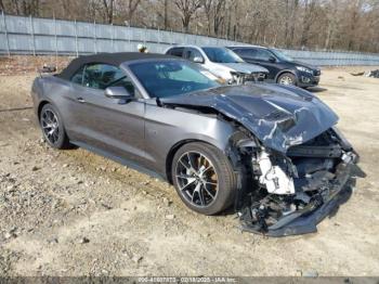  Salvage Ford Mustang