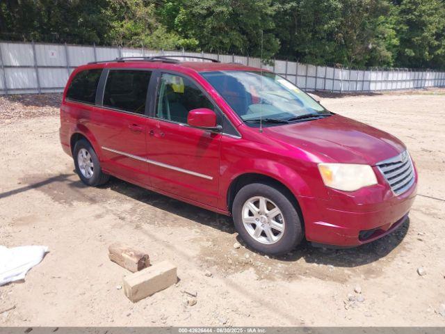  Salvage Chrysler Town & Country