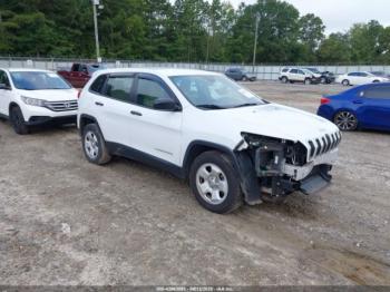  Salvage Jeep Cherokee