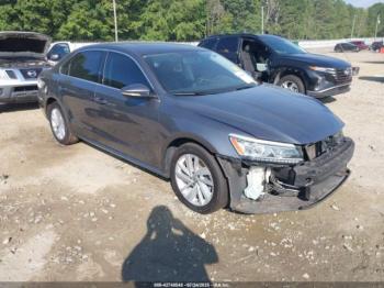  Salvage Volkswagen Passat