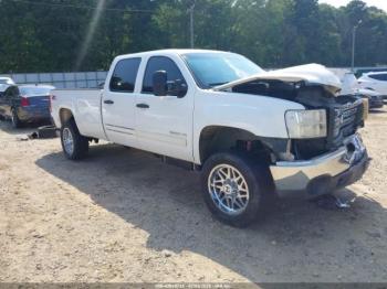  Salvage GMC Sierra 2500