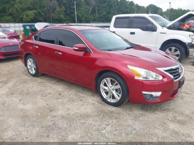  Salvage Nissan Altima