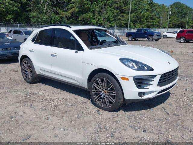  Salvage Porsche Macan